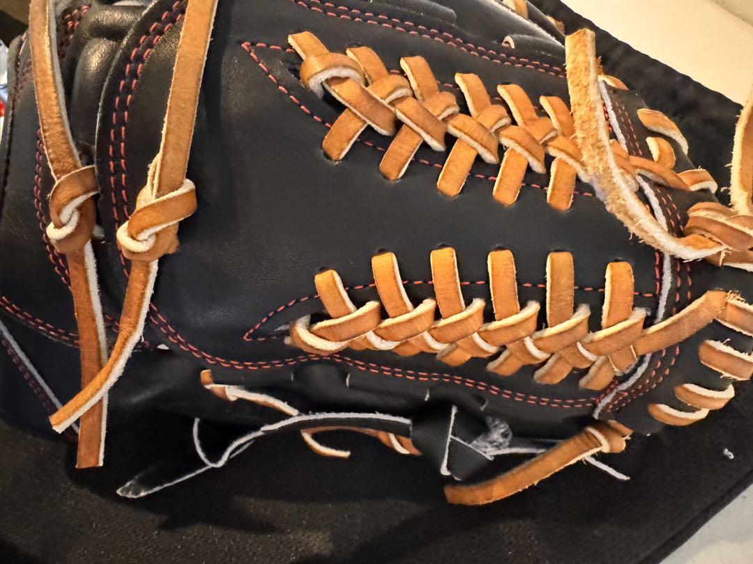 Global Elite 硬式グローブ 黒/茶　新品未使用品（値下げしました！） ミズノ(MIZUNO) 野球 硬式グローブ オールラウンド用 硬式用