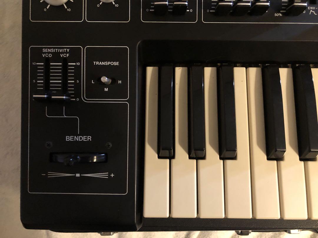 Roland SH-1 ヴィンテージ・アナログ・シンセサイザー 1978年製 Roland SH-1 ヴィンテージ・アナログ・シンセサイザー 1978年製