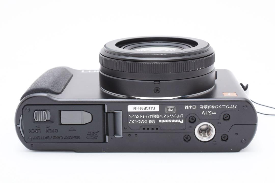【美品】パナソニック LUMIX DMC-LX7 コンパクトデジタルカメラ 黒