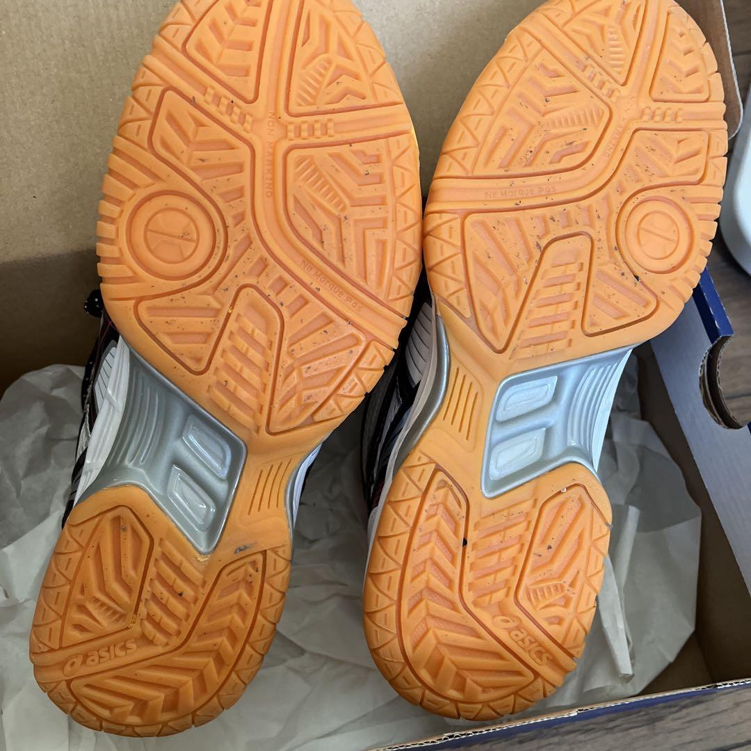 ASICS バレーボールシューズ ホワイト/ブラック/レッド
