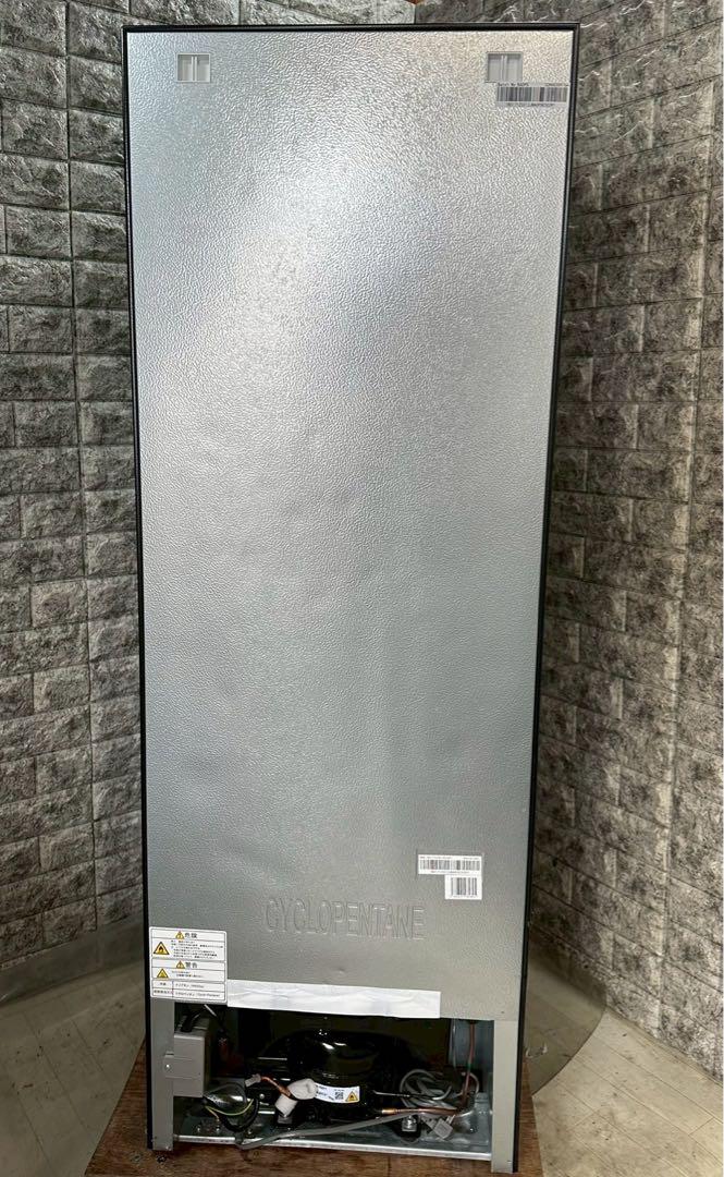 大阪送料無料★3か月保障付き★冷蔵庫★ハイセンス★HR-D1701B★R-817