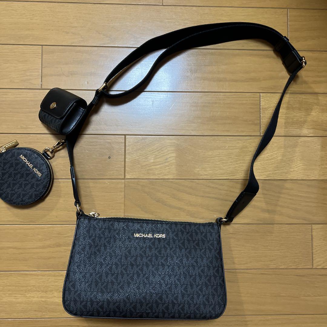 ショルダーバック