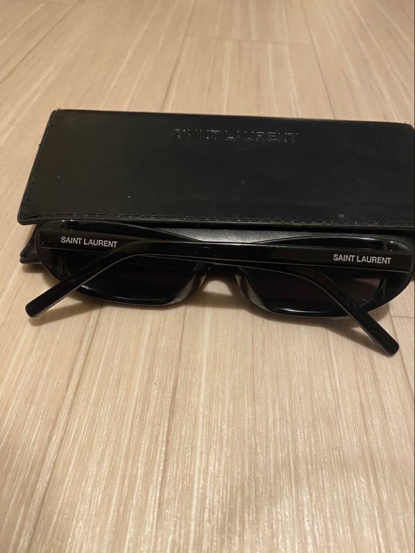 SAINT LAURENT ブラックサングラス ケース付き