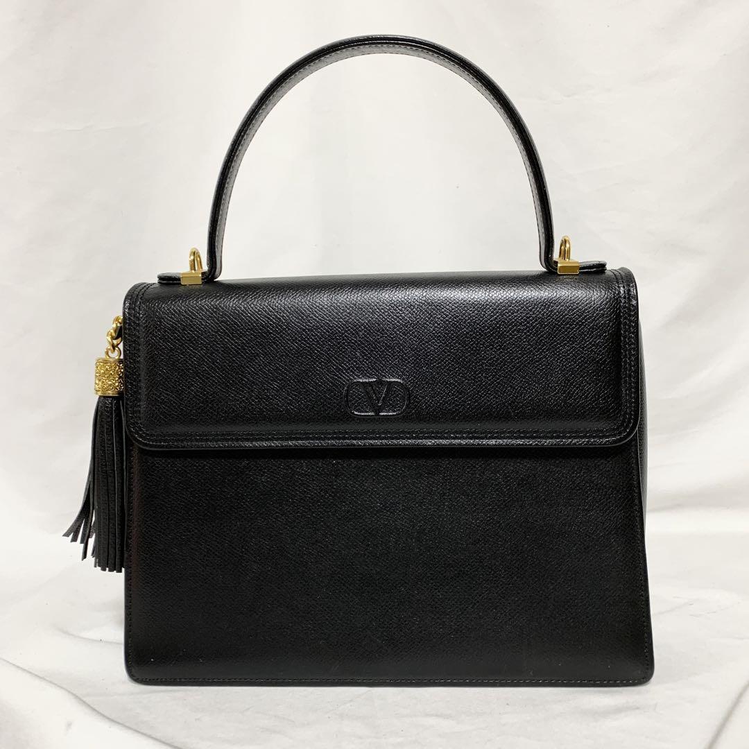 美品【valentino garavani】ハンドバッグ　タッセル　ブラック 美品✨ ヴァレンティノガラヴァーニ タッセル 2way ハンドバッグ