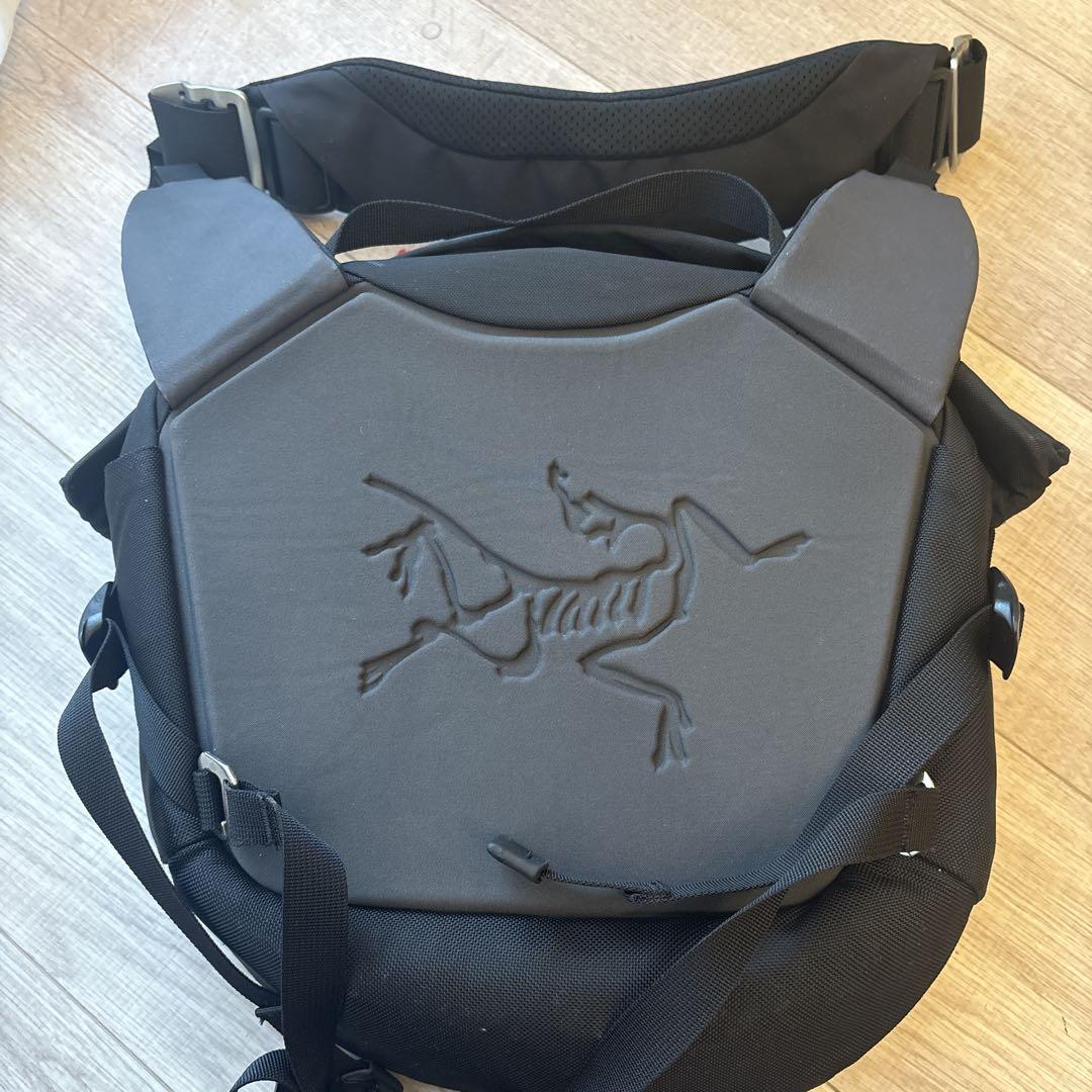 Arc'teryx アークテリクス ミストラル8 希少 廃盤 - メルカリ
