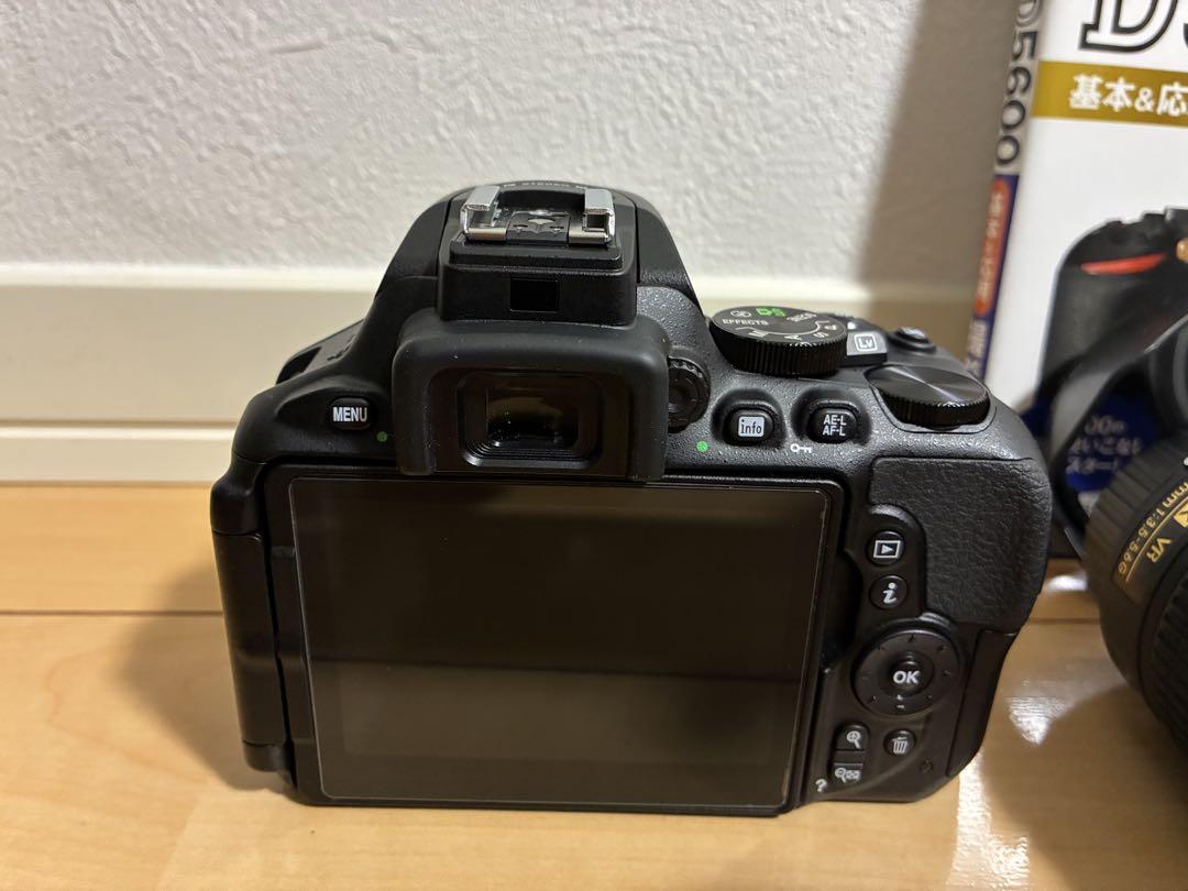 Nikon D5600 デジタル一眼レフカメラ レンズキット