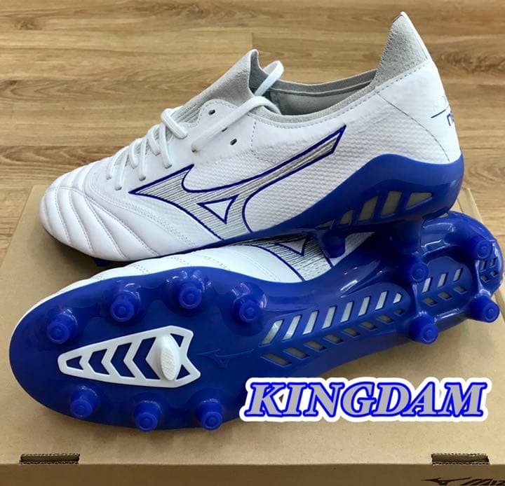 HIROTO様専用、日本未発売!新品 ミズノ モレリアネオ3 β エリー25.5