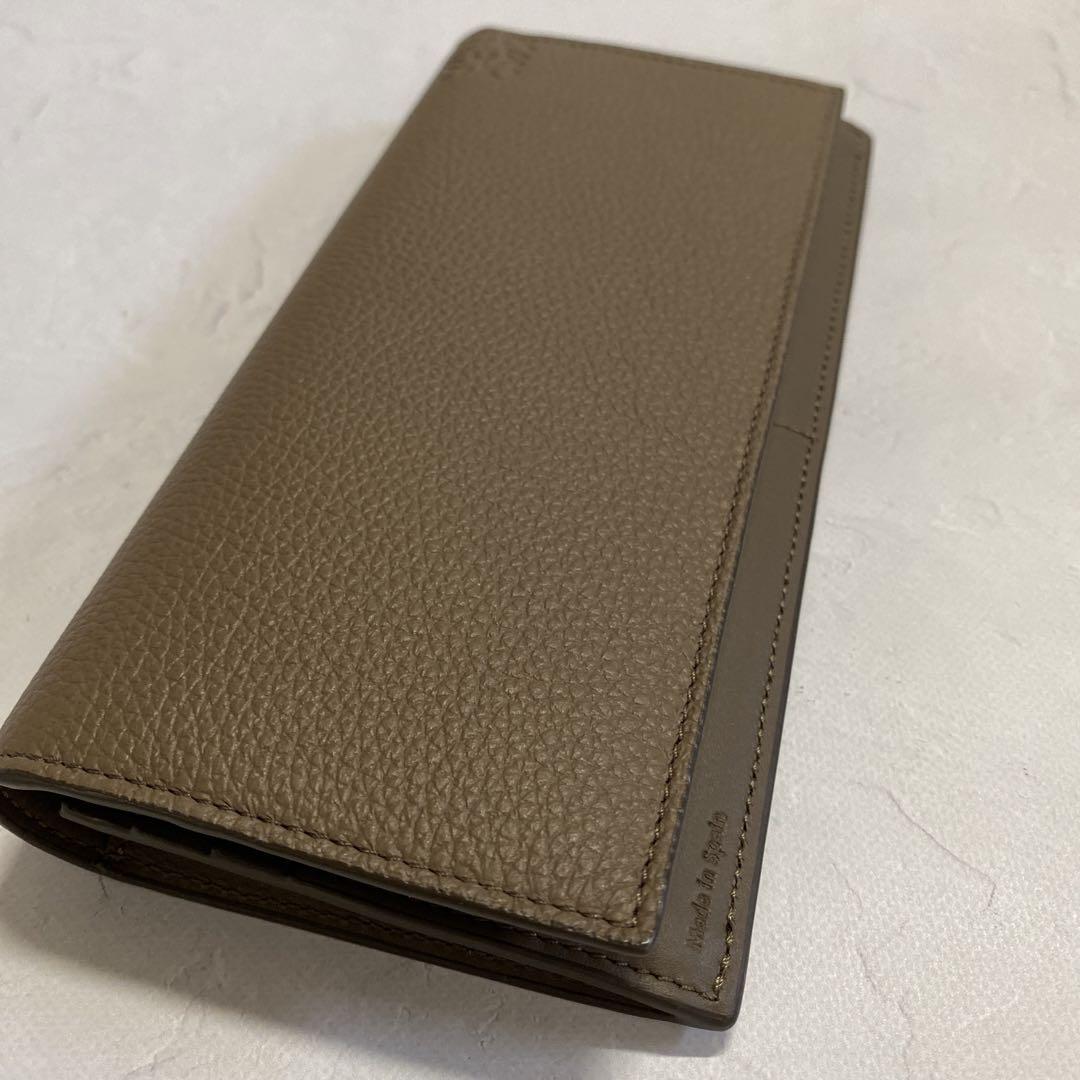LOEWE 長財布