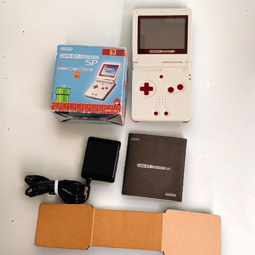 ゲームボーイ アドバンス SP 本体 ファミコンカラー 任天堂