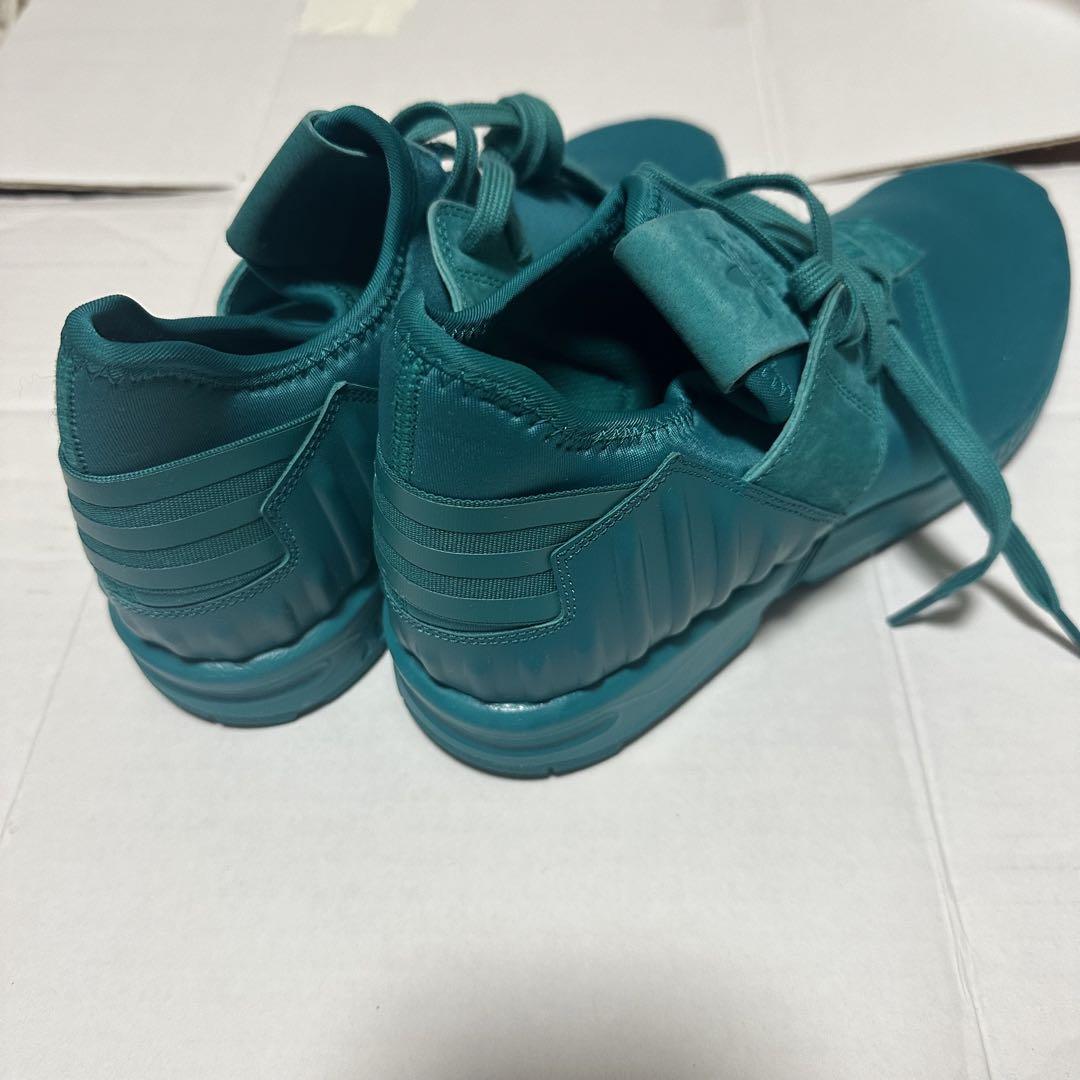 adidas（アディダス） ZX FLUX PLUS
