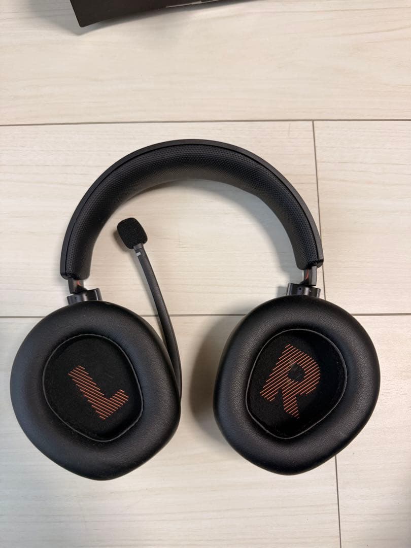 JBL QUANTUM 400 ゲーミングヘッドセット JBL QUANTUM 400 ゲーミングヘッドセット