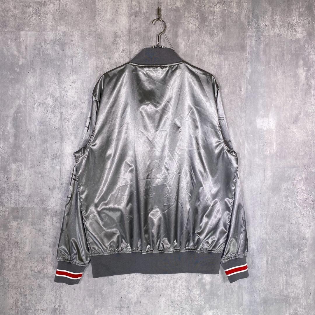 『STUSSY』ステューシー (L) ワッペンロゴ スタジャン