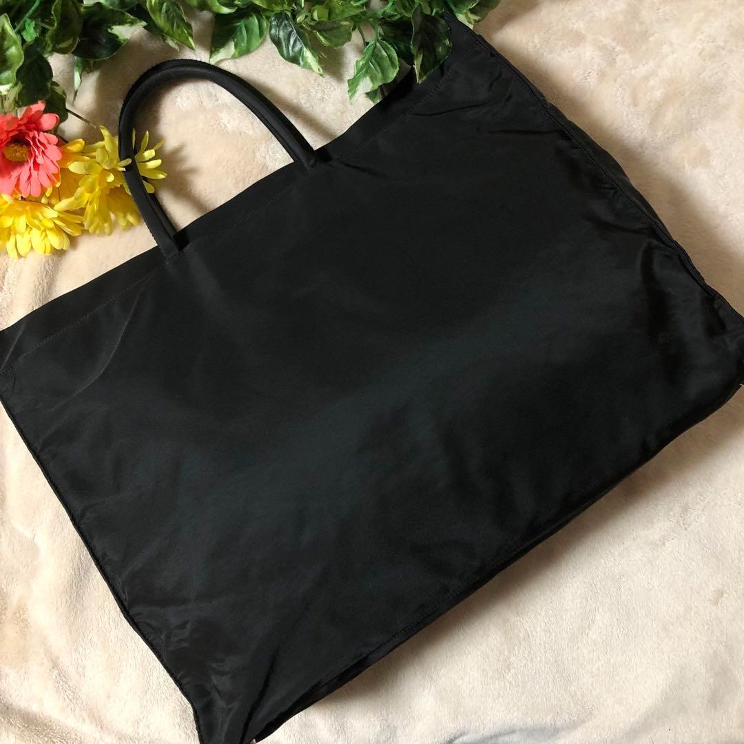 極美品　プラダ　トートバッグ　大容量　三角プレートロゴ　ブラック　黒　ナイロン