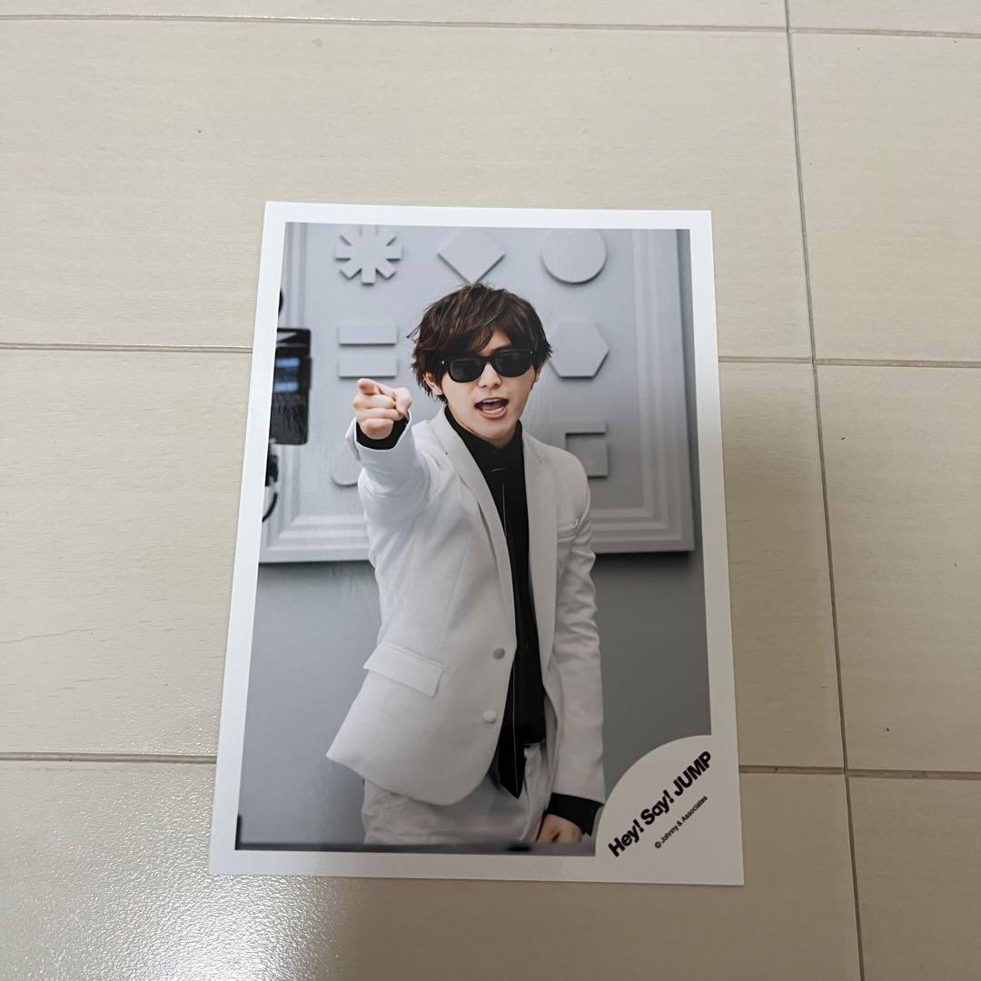 Hey! Say! JUMP 山田涼介 公式写真 Amazon.co.jp: Hey! Say! JUMP 公式生写真（山田涼介）HAL00729
