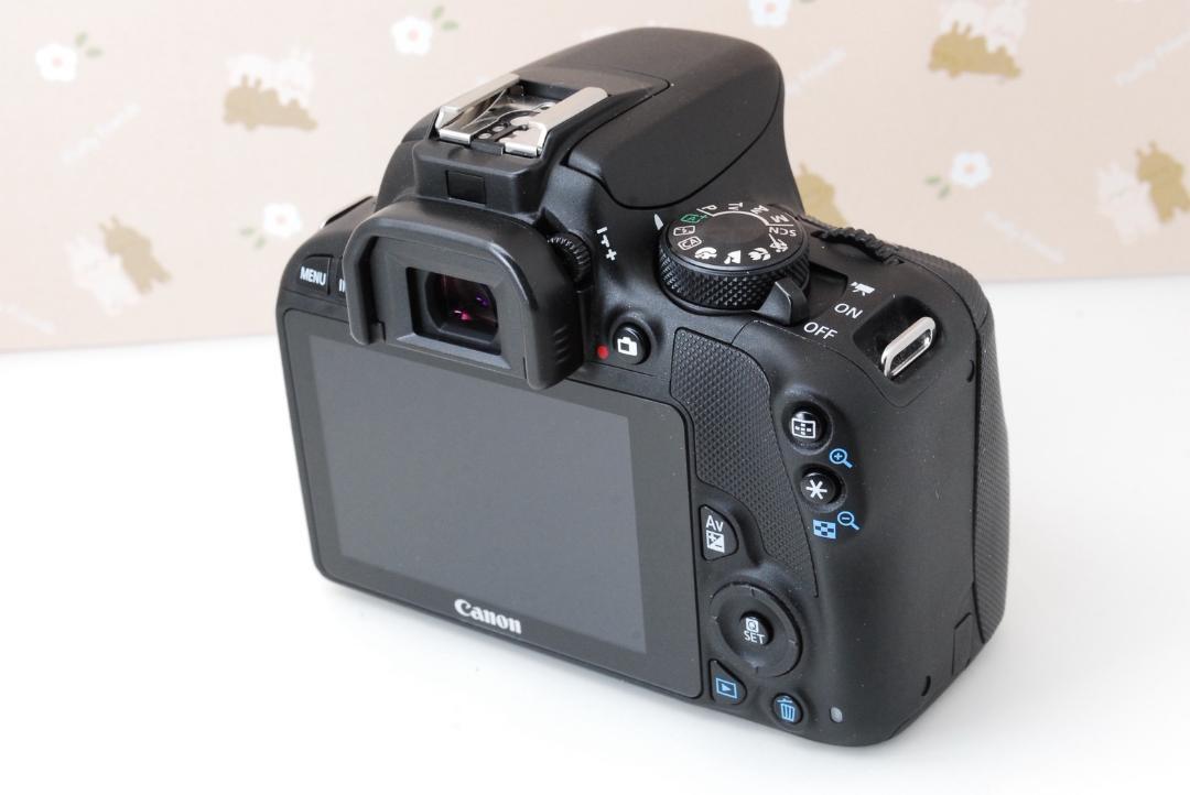 美品❤️ショット極少❤️Canon eos Kiss X7❤️スマホ転送❤️高性能カメラ