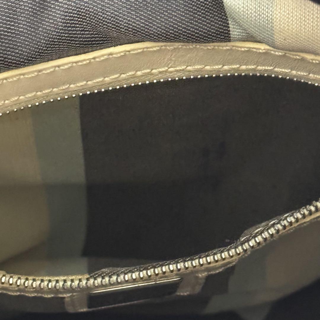 FENDI ネイビー ホワイト バケツバッグ