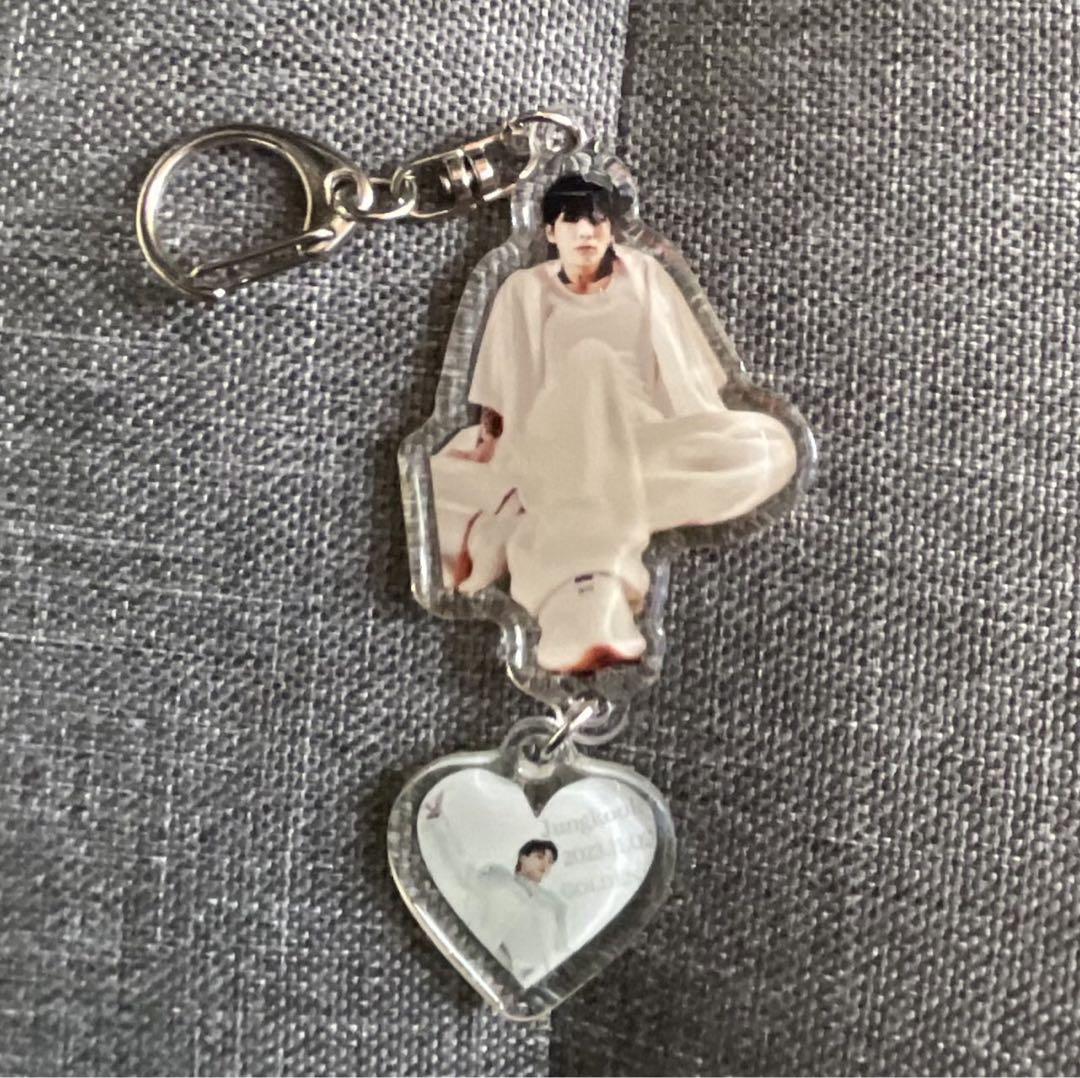【除隊記念】BTS グク　ガラスマグネット　キーホルダー　3点セット 除隊記念】BTS グク ガラスマグネット キーホルダー 3点セット