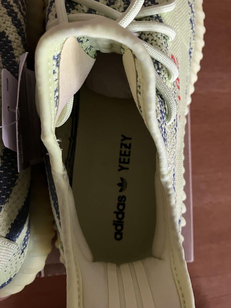 YEEZY BOOST