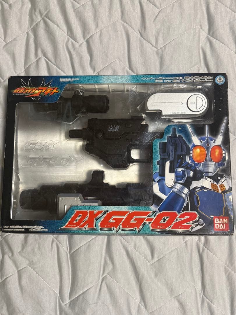 未開封　バンダイ　DX GG-02 仮面ライダーアギト