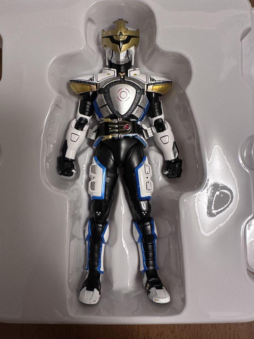 真骨彫 SHフィギュア仮面イクサ