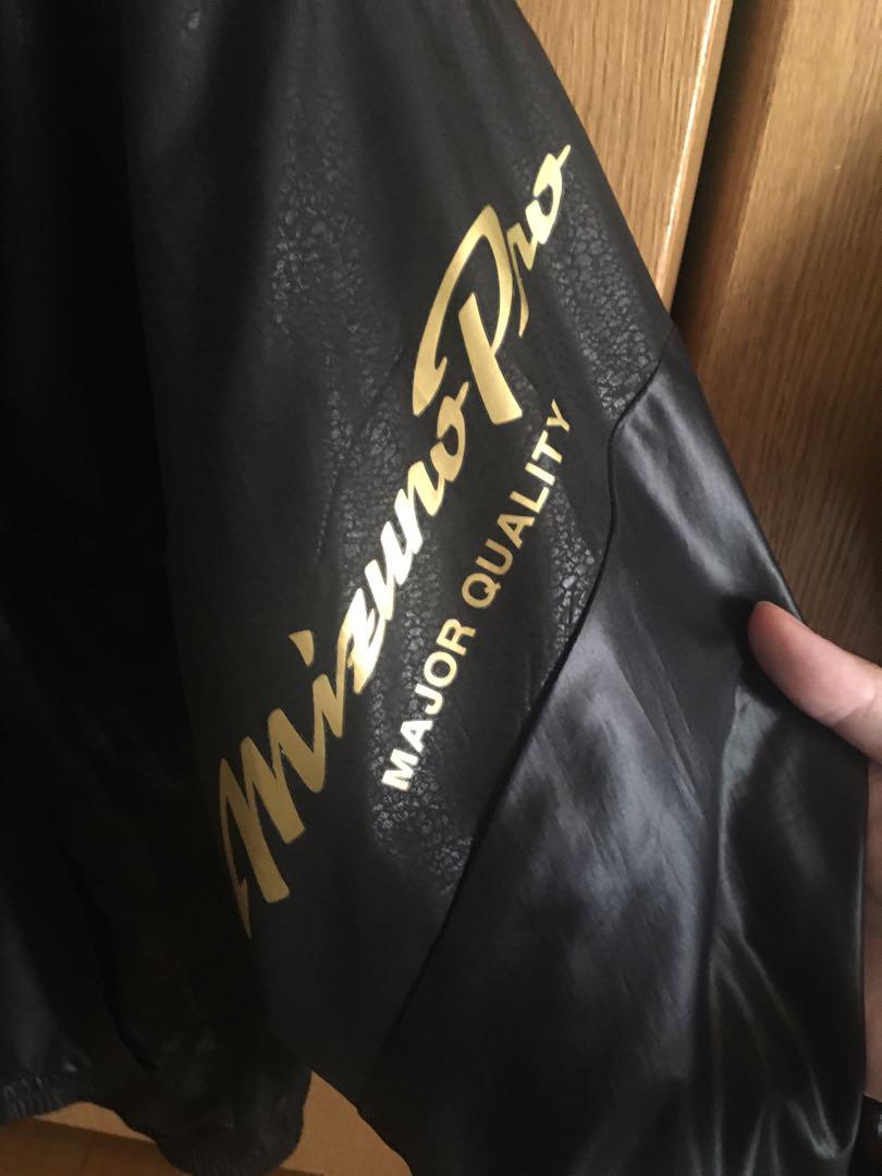 Mizuno Pro ブレスサーモウインドブレーカー　 Lサイズ