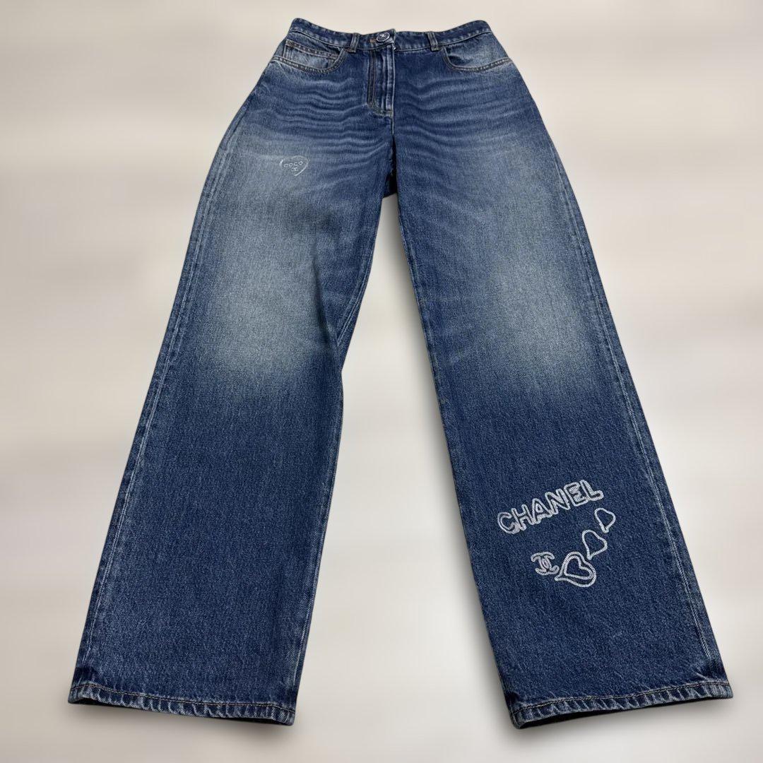 25ココビーチ【爽やか叶えるきれいめデニム】◆CHANEL◆ジーンズ シャネル CHANEL デニムパンツ 2025ココビーチ ほぼ未使用