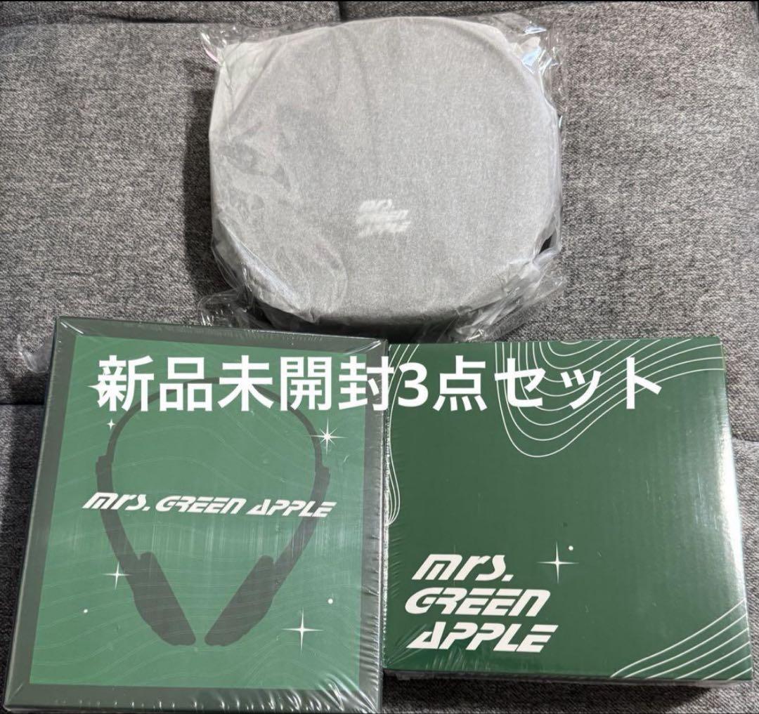 Mrs.GREEN APPLE ポータブルCDプレーヤー ヘッドホン　３点セット ミセスグリーンアップル ポータブルCDプレーヤー ヘッドホン3点