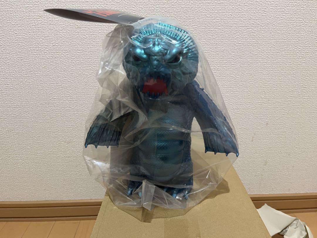 安楽安作 ヤスデ怪獣 モグダン フィギュア　メディコムトイ　新品未開封