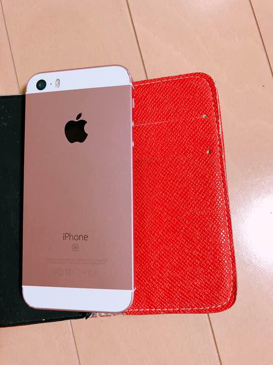 再値下げ】iPhone SE Rose Gold 64 GB docomo（価格.com - Apple