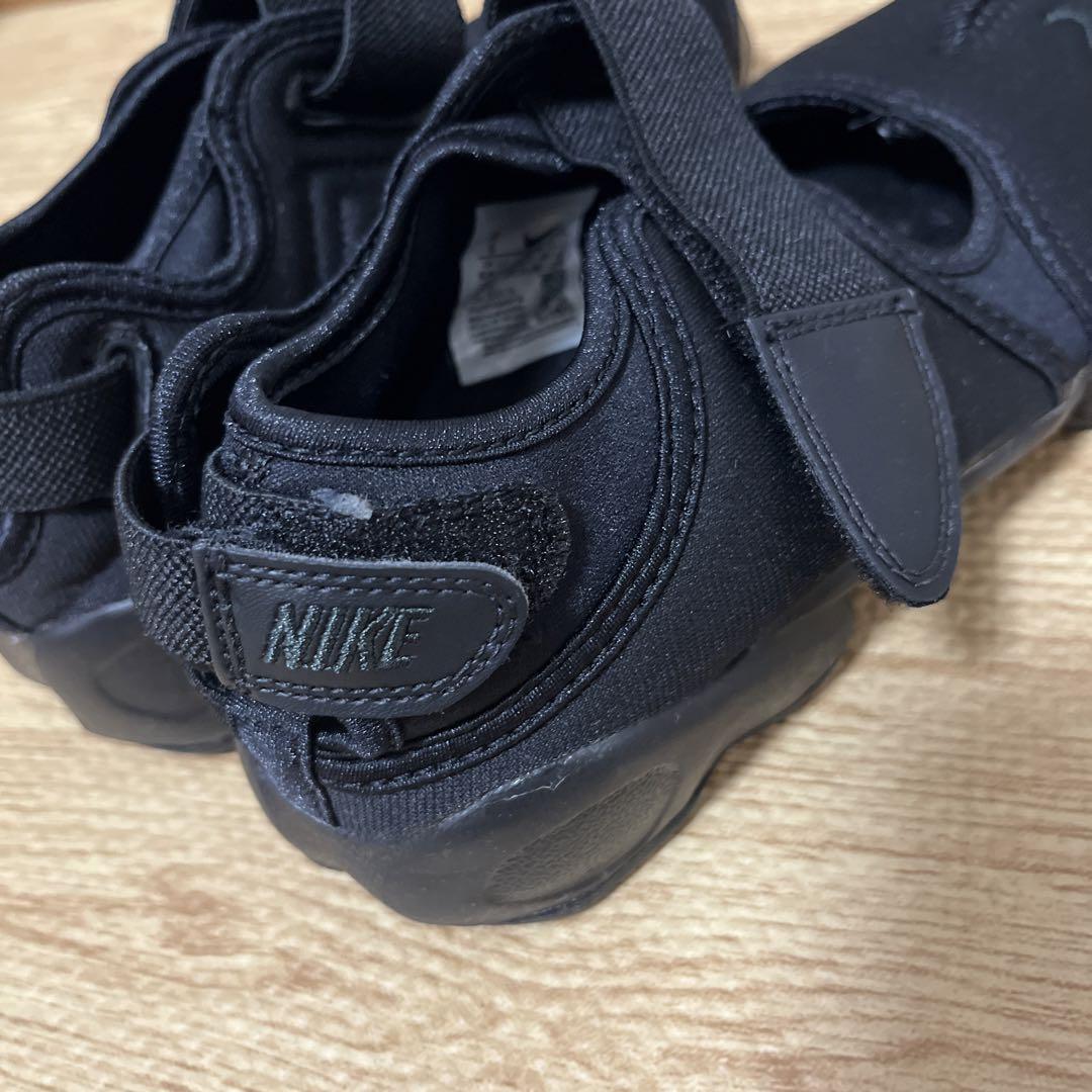 NIKE AIR ナイキエアー　ブラック　足袋　サンダル