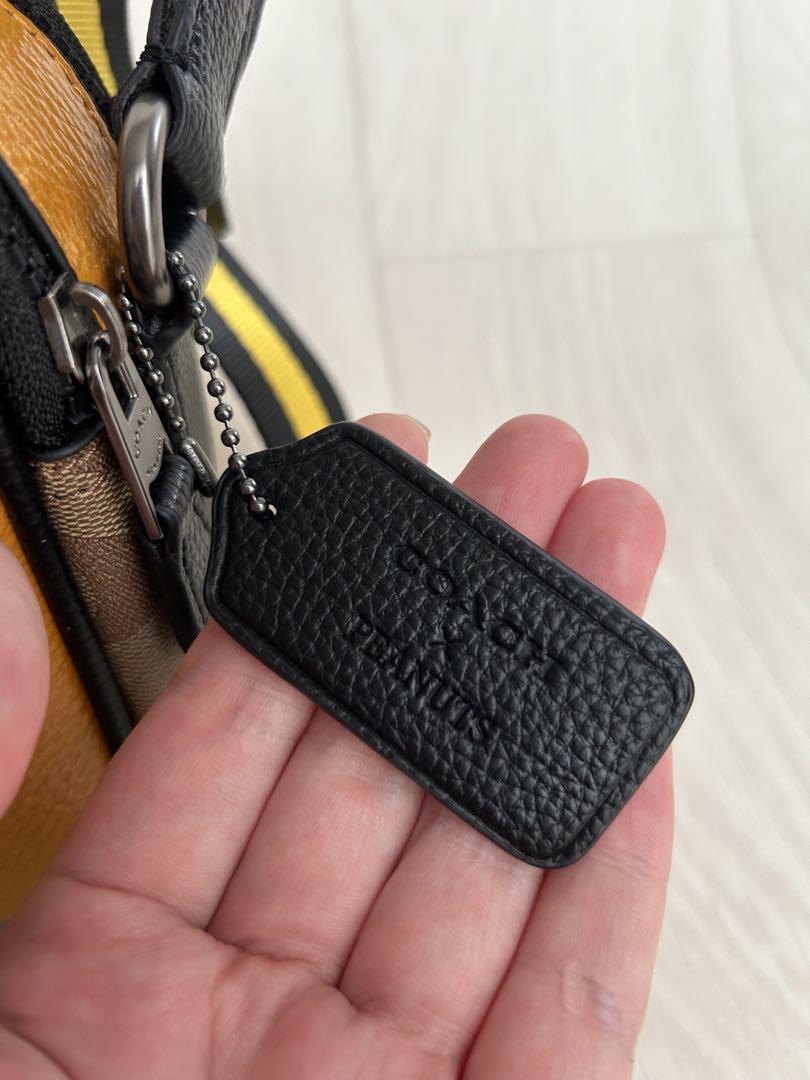COACH チャーリー・ブラウン ショルダーバッグ