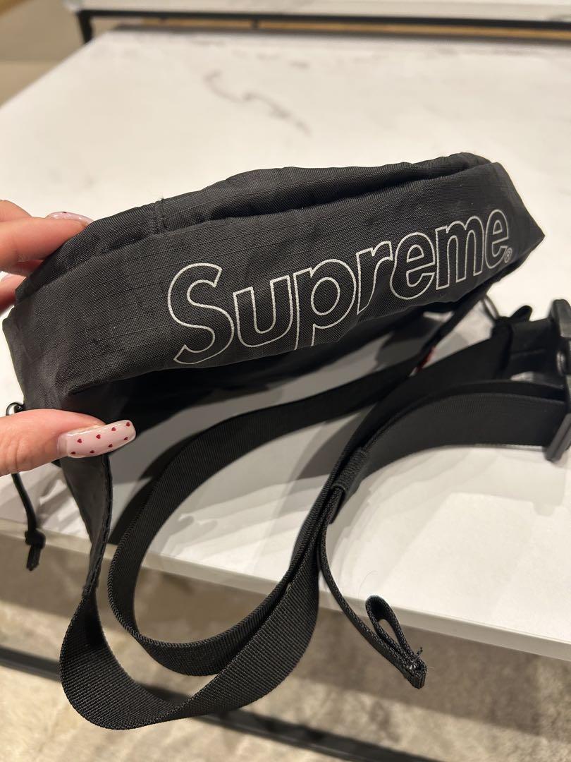 supreme ボディーバッグ