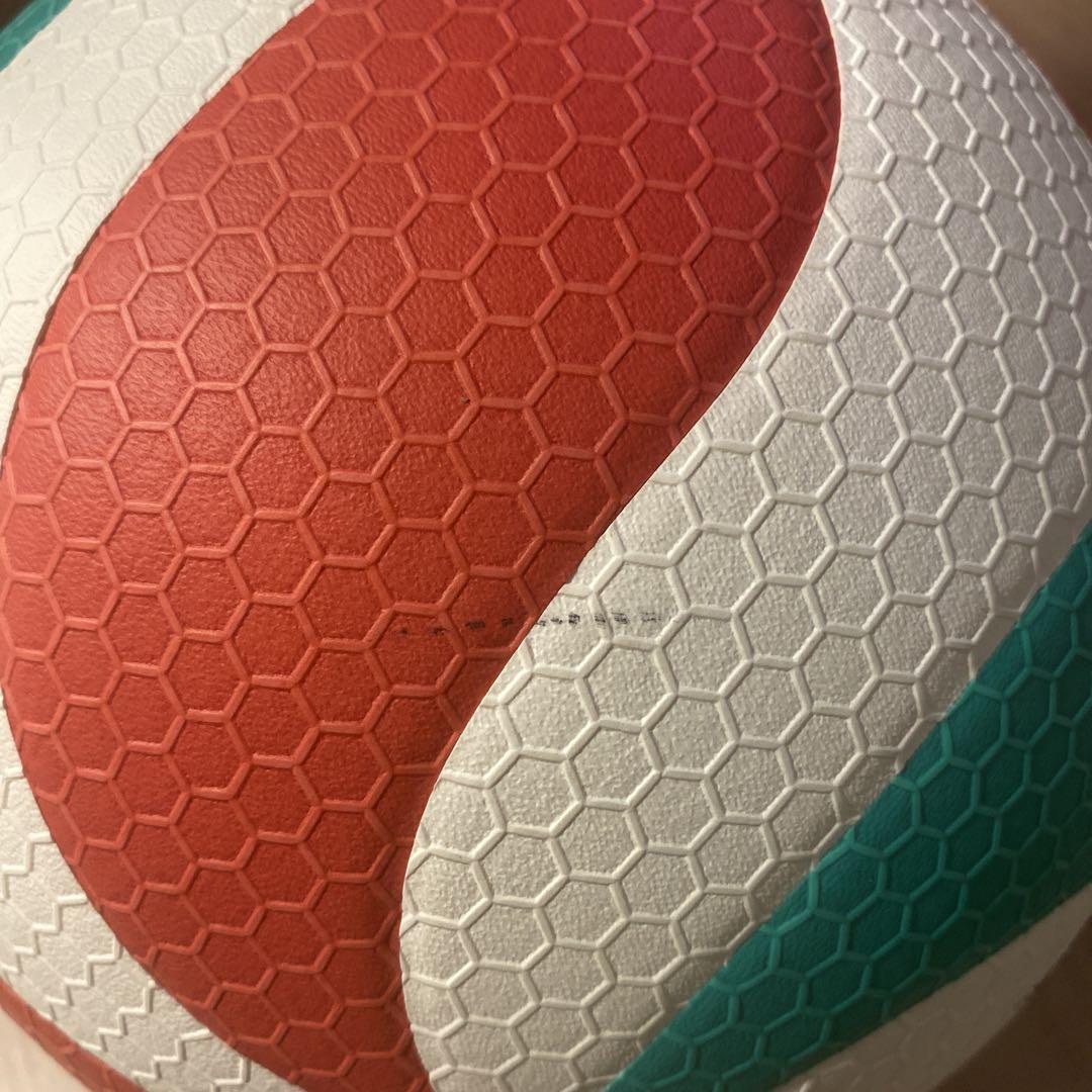 モルテン FIVB公認 バレーボール 赤/白/青　5号球