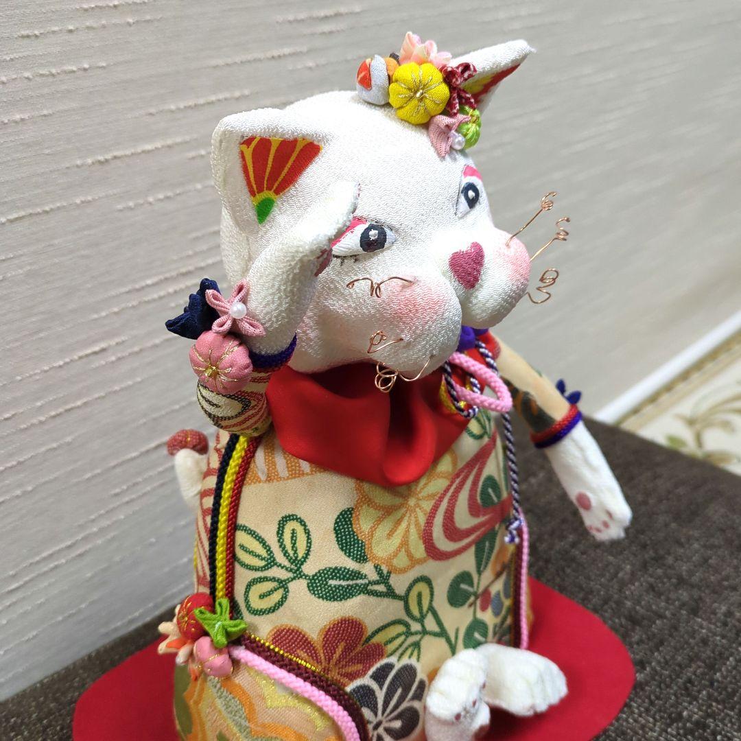 ブス姫、ブス猫、招き猫、