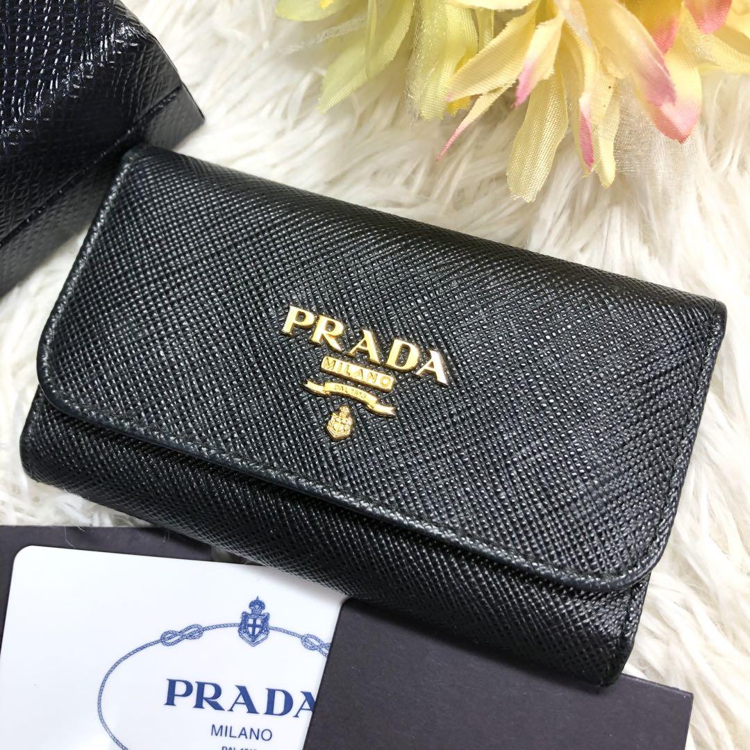 極美品】PRADA キーケース 6連 メタルロゴ サフィアーノレザー