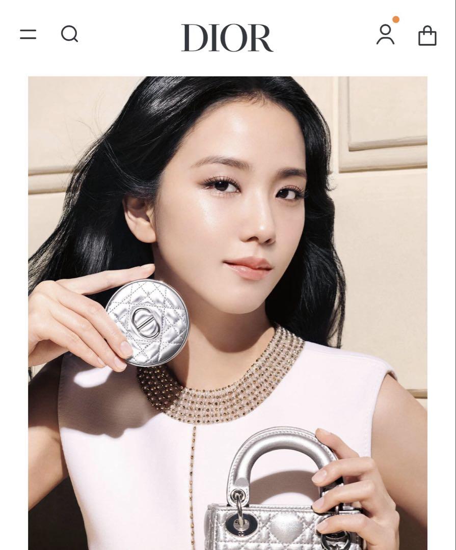 かけりママ様♡DIOR♡スキンフォーエヴァー イドラグロウクッション♡ケース付き