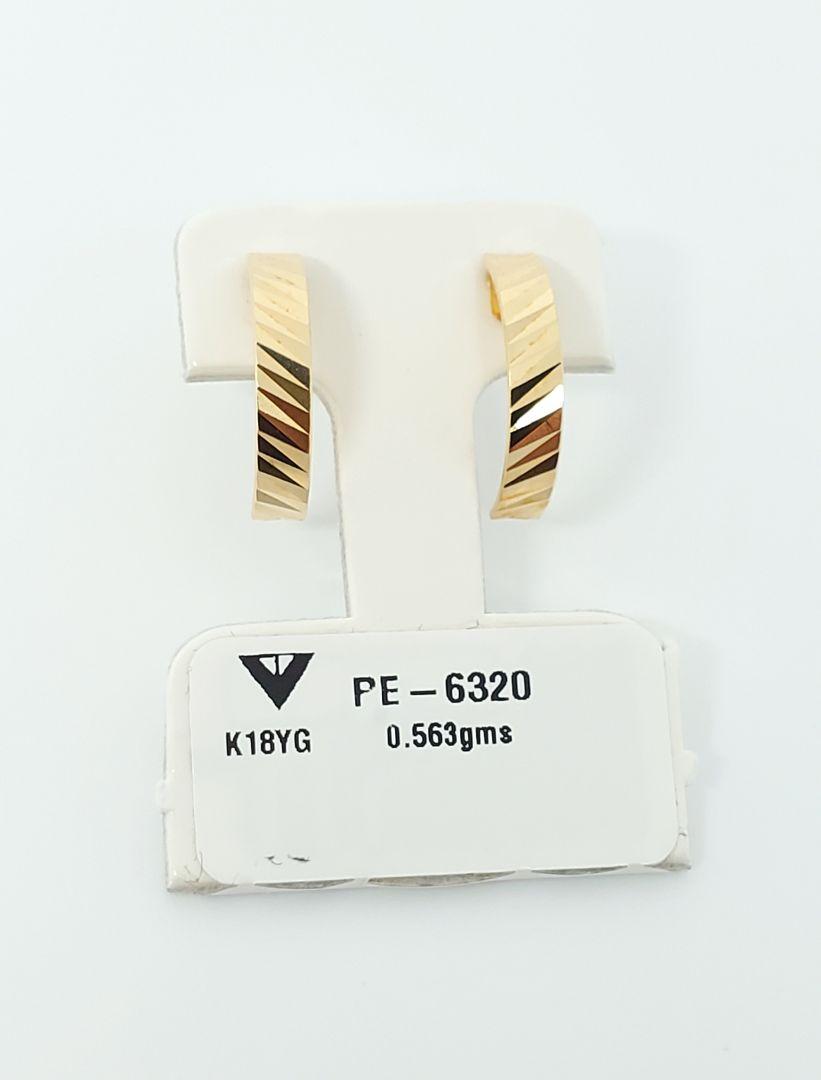 K18 YG ハーフリング ピアス 15mmx3mm 約0.57g