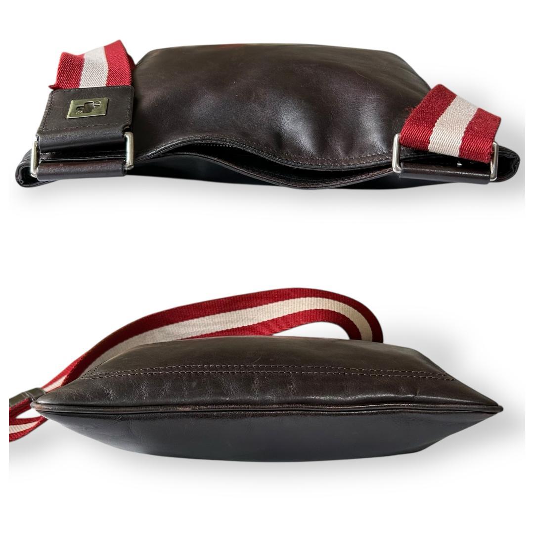 美品✨BALLY ショルダーバッグ サコッシュ トレスポ クロス