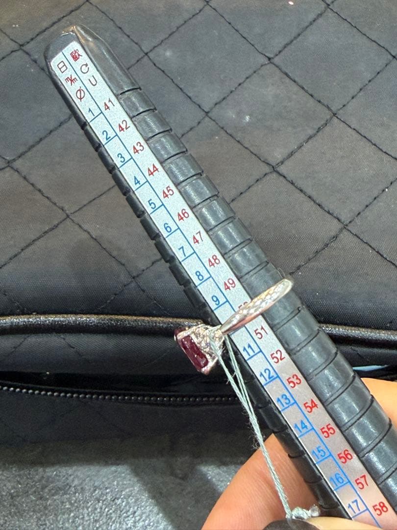 鑑別付き極上鸽血紅 モザンビーク産ルビーリング 2.51ct