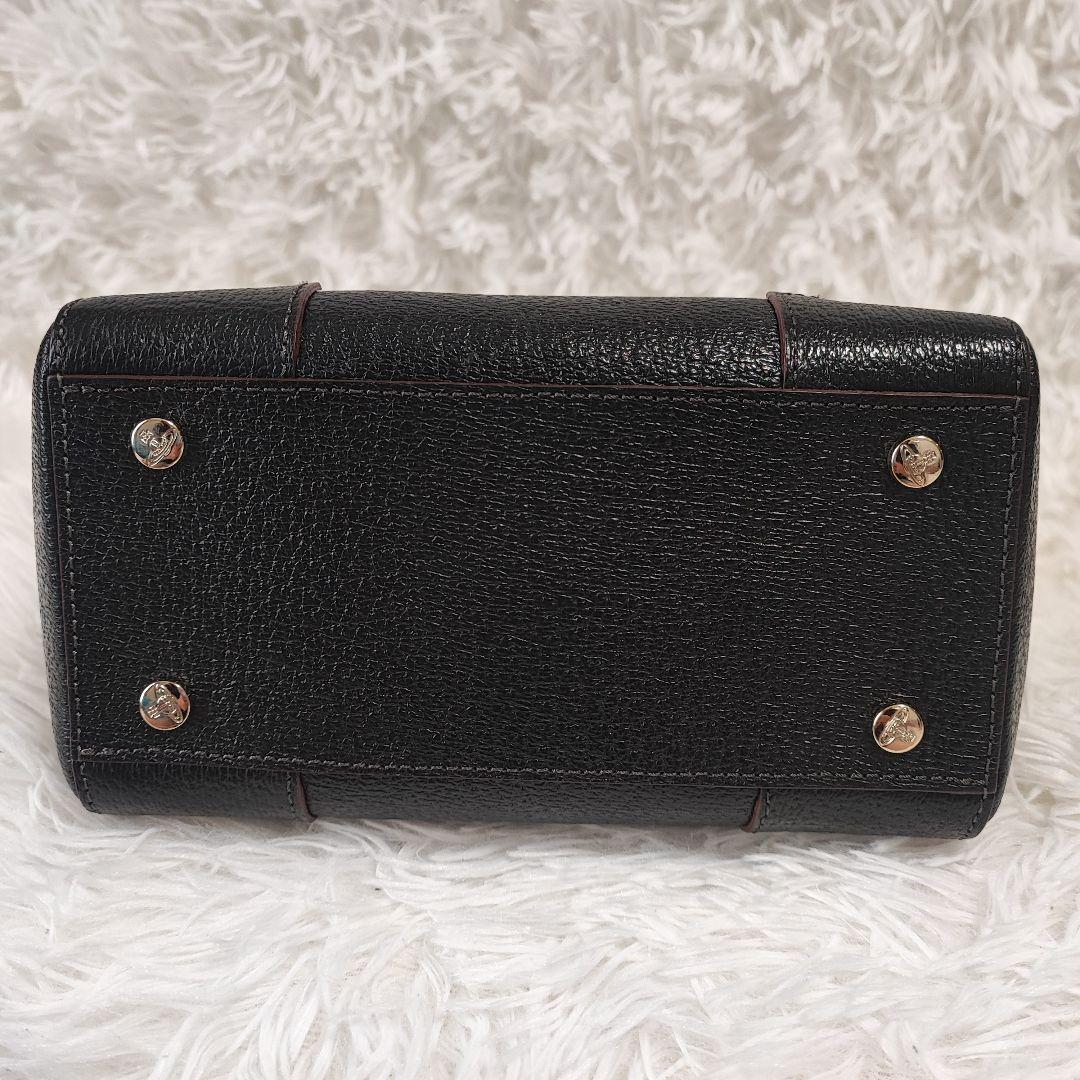 あむ様 ヴィヴィアン ウエストウッド EXECUTIVE トートバッグS