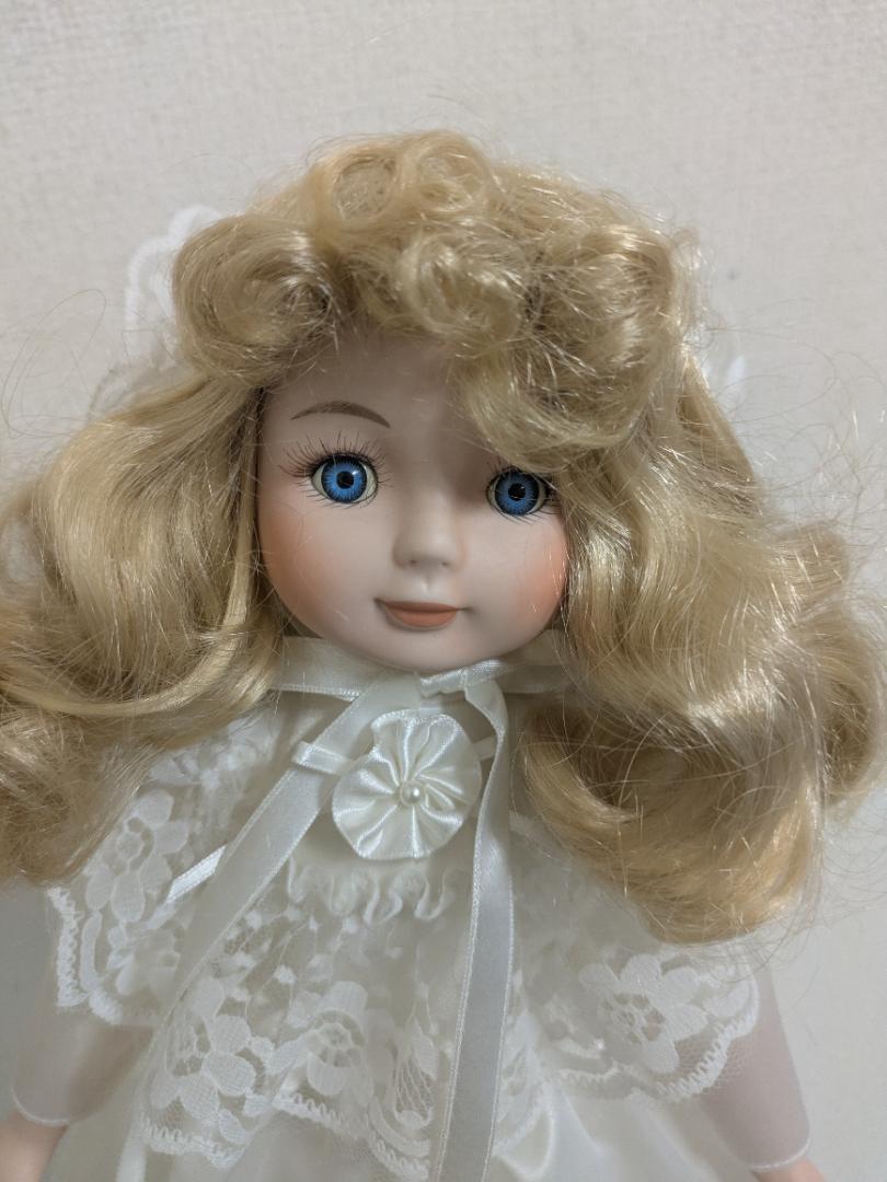 レースドール ブロンドの少女 アンティーク風 人形 - メルカリ