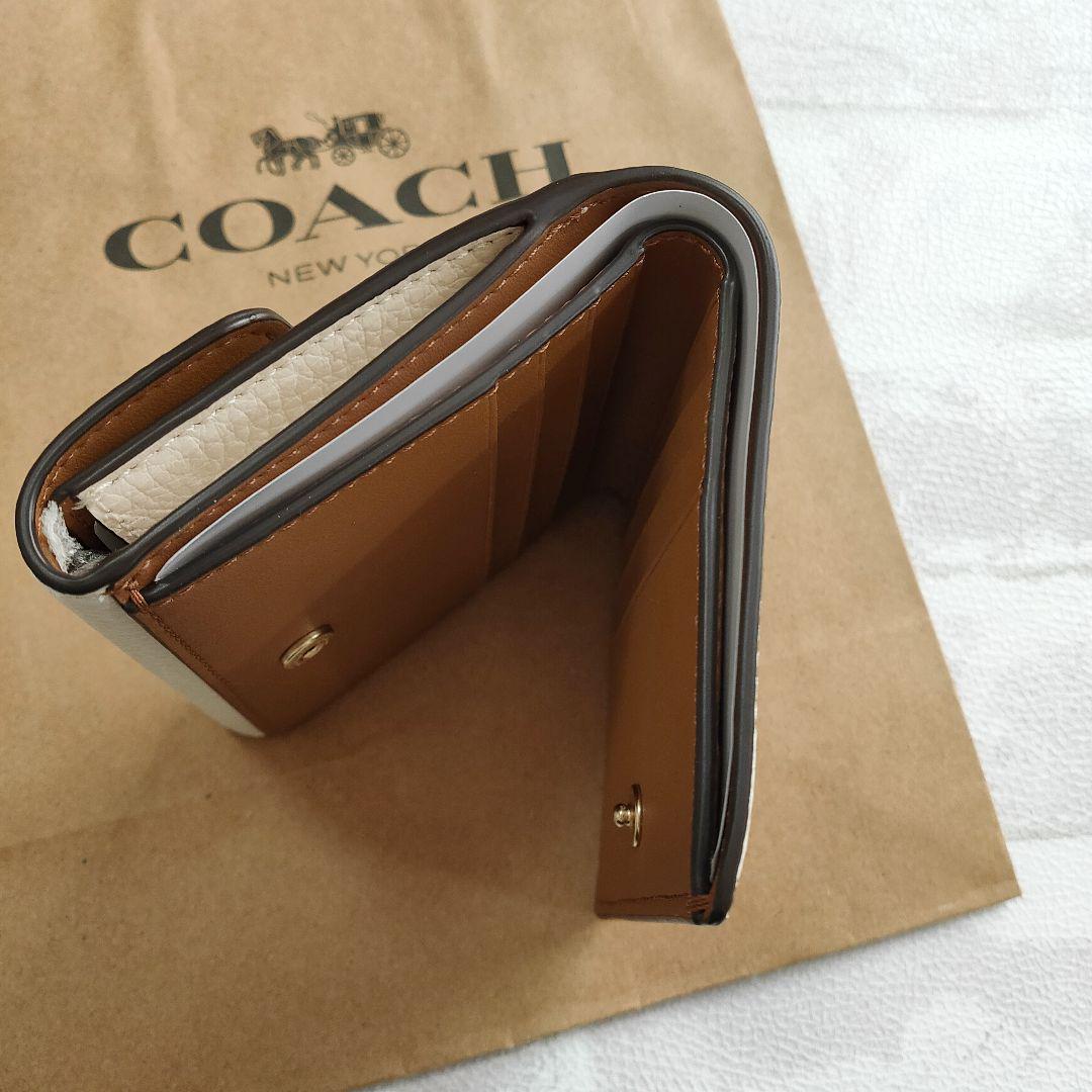 正規品新作 人気 COACH コーチ 二つ折り 財布 ミニ財布 ホワイト チョーク EB7Qe-m16221371458 国産格安