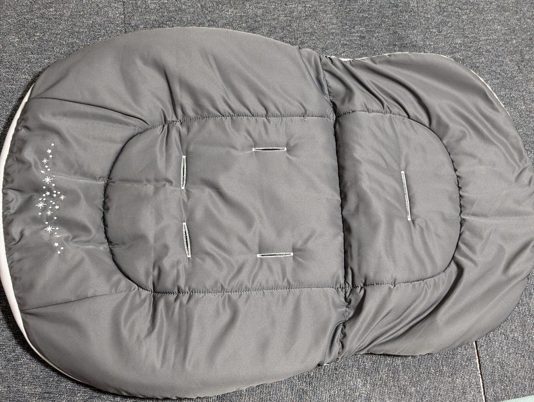 【専用】Combi  コンビ　ネムリラ　ハイローチェア　手動
