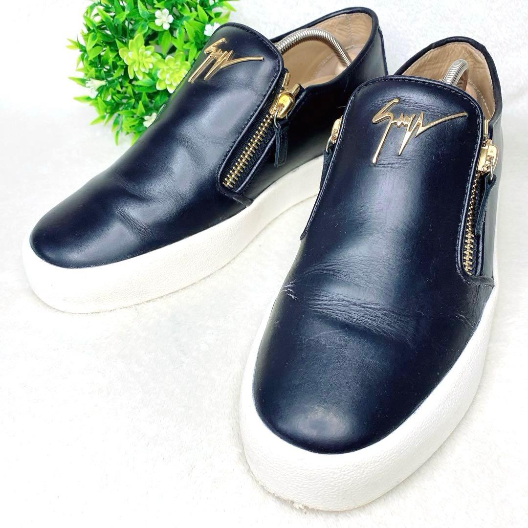 美品✨ジュゼッペザノッティ メンズ レザー スニーカー スリッポン 黒 ゴールド 美品✨ジュゼッペザノッティ メンズ レザー スニーカー スリッポン 黒 ゴールド