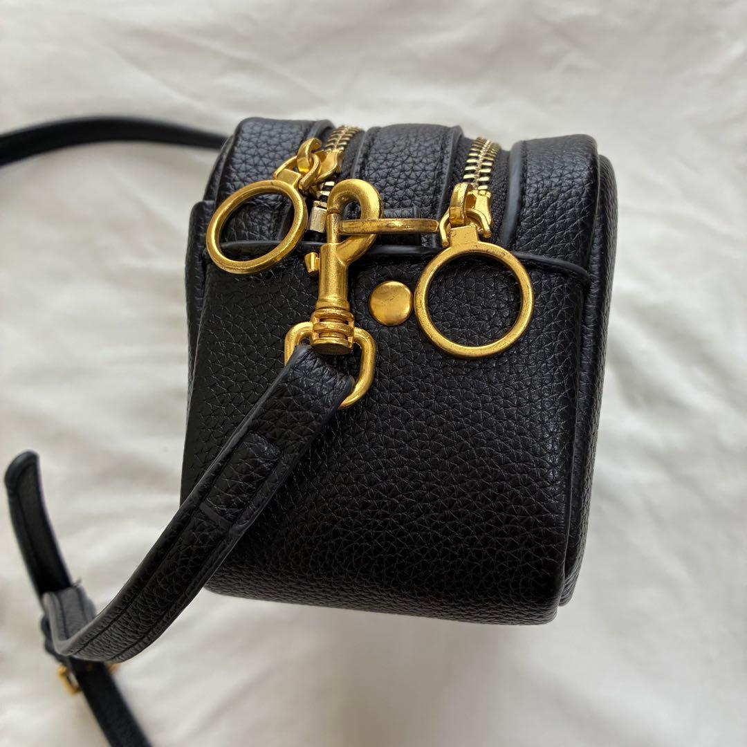Tory Burch トリーバーチ ペリーポンべ カメラバッグ ショルダーバッグ Tory Burch トリーバーチ ペリーポンべ カメラバッグ ショルダーバッグ