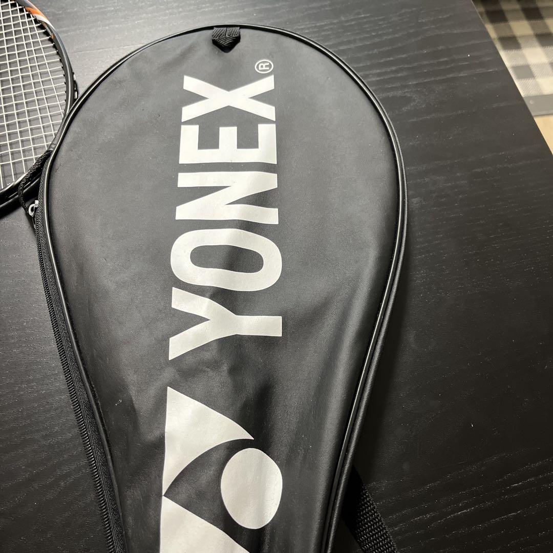 YONEX ArcSaber 2i ガットグリップ付き　バトミントンラケット