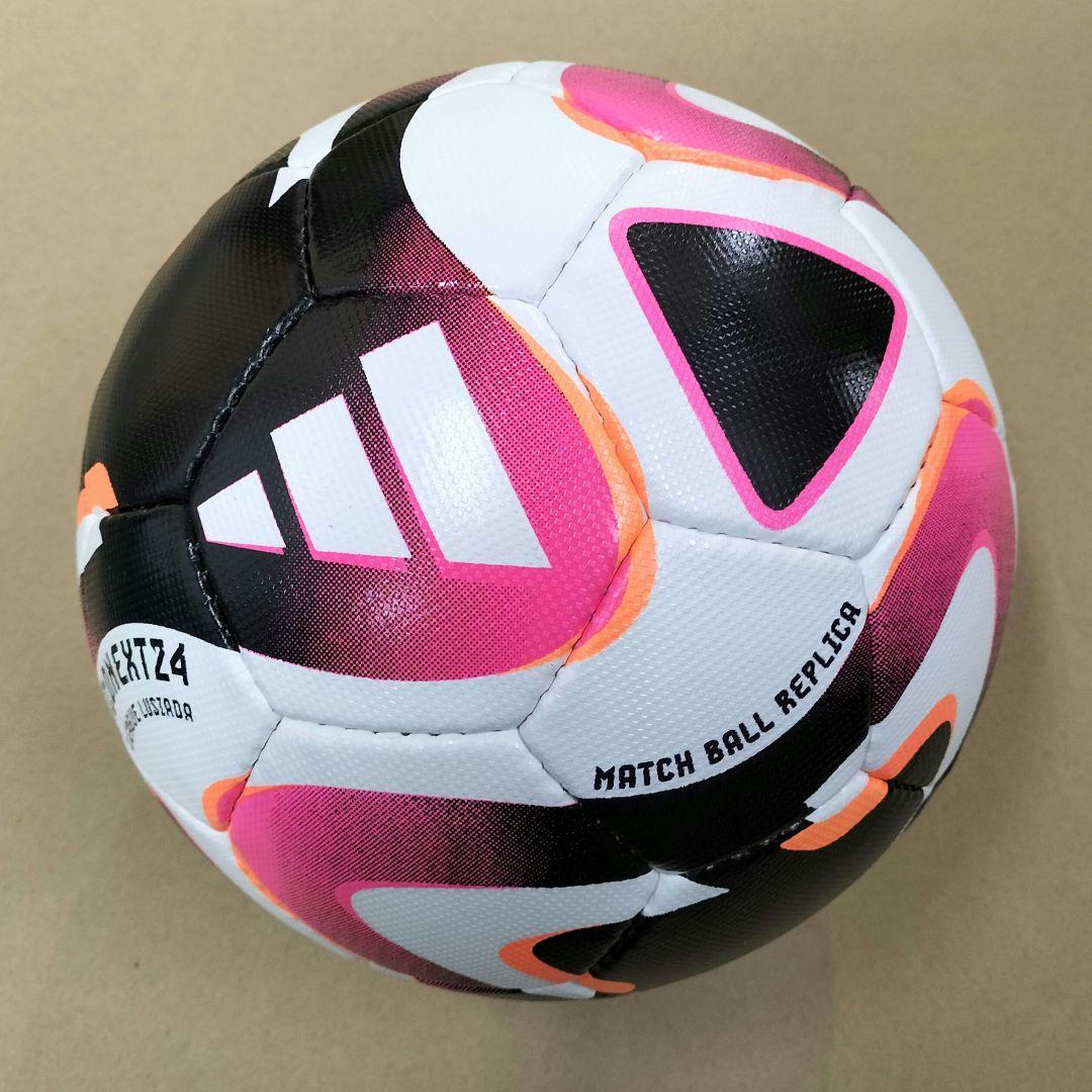 コネクト24 サッカーボール 5号 - メルカリ