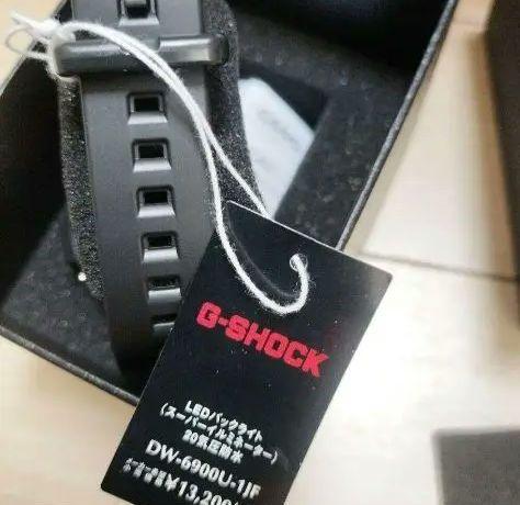 新品未使用　国内正規品　G-Shock DW-6900U-1JF