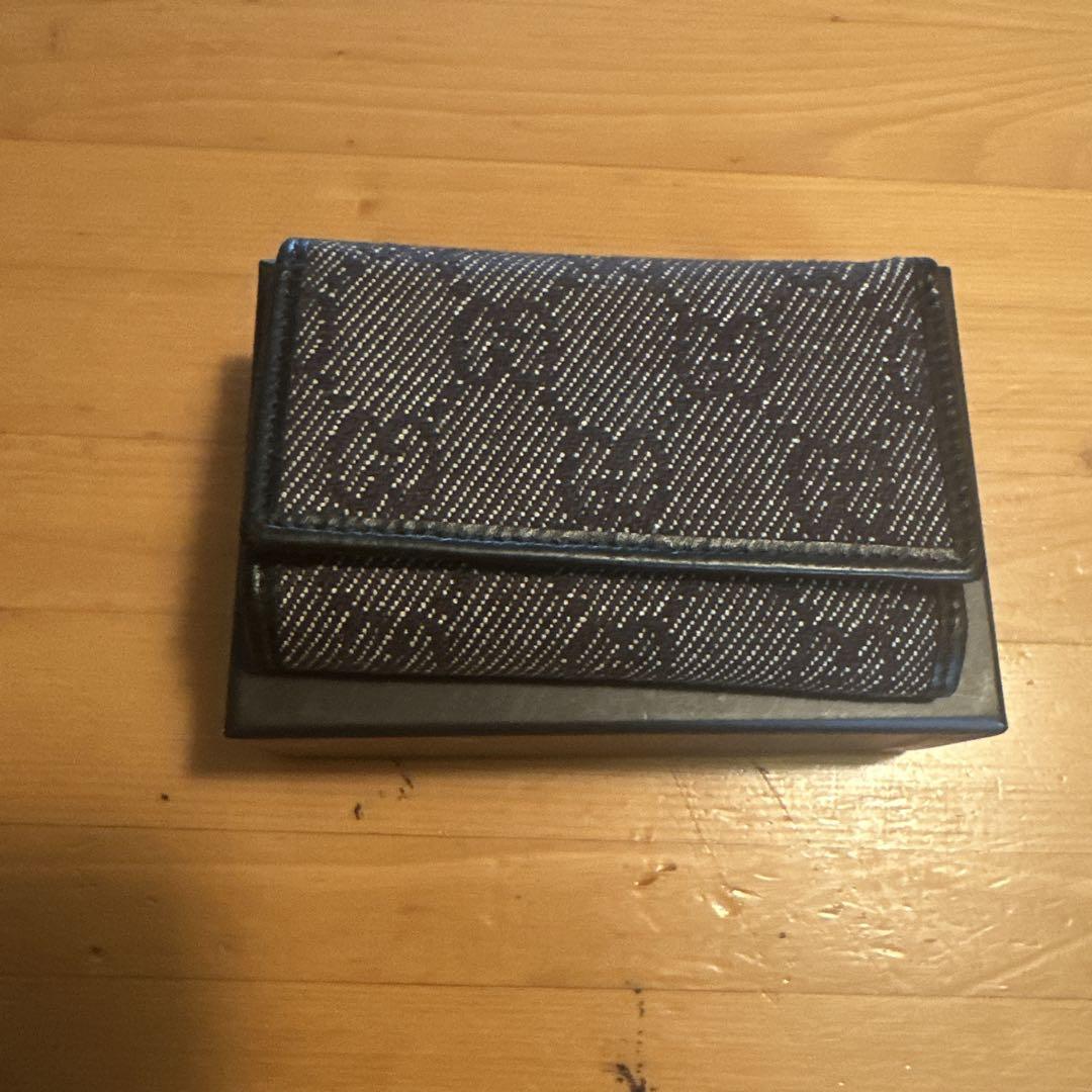 Gucci ブラックレザー キーケース 箱付き - メルカリ