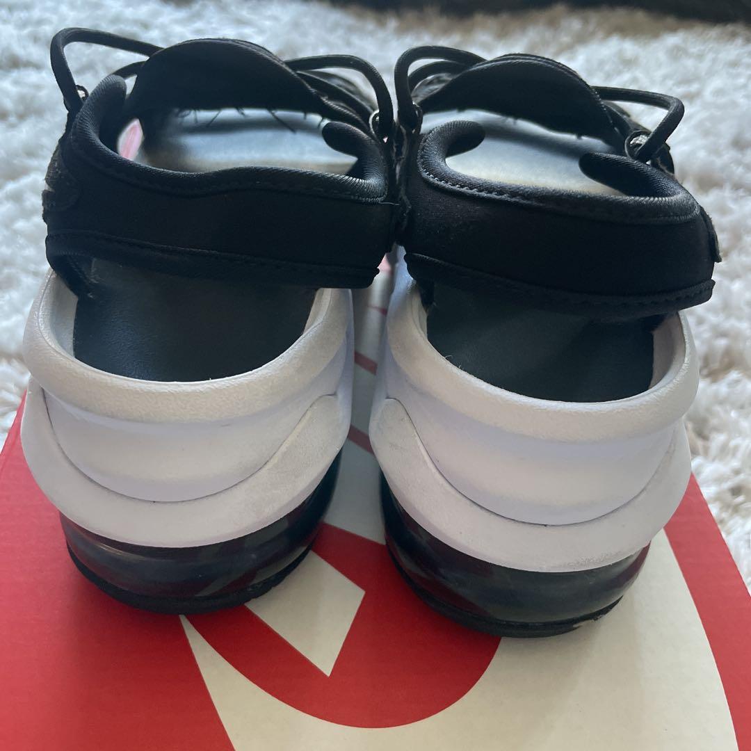Nike ナイキ　エアーマックスココ